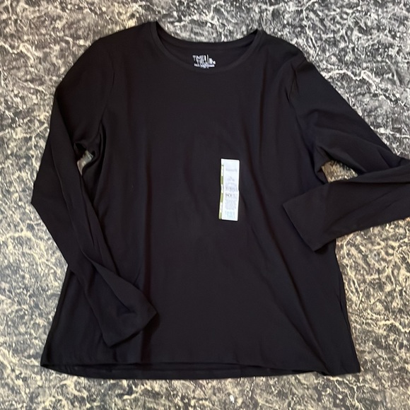 NEW! Black long sleeve tee Sz XL - Picture 2 of 4